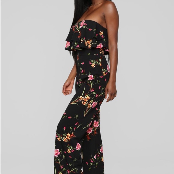 Floral tube sleeveless jumpsuit black medium - Picture 8 of 9